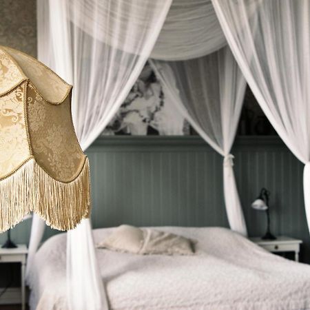 Okens Bed & Breakfast Varberg Ngoại thất bức ảnh