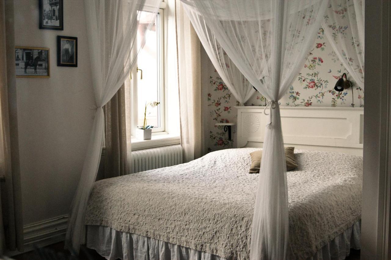 Okens Bed & Breakfast Varberg Ngoại thất bức ảnh