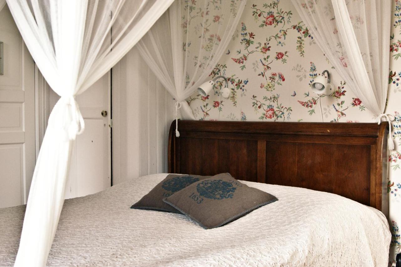 Okens Bed & Breakfast Varberg Ngoại thất bức ảnh